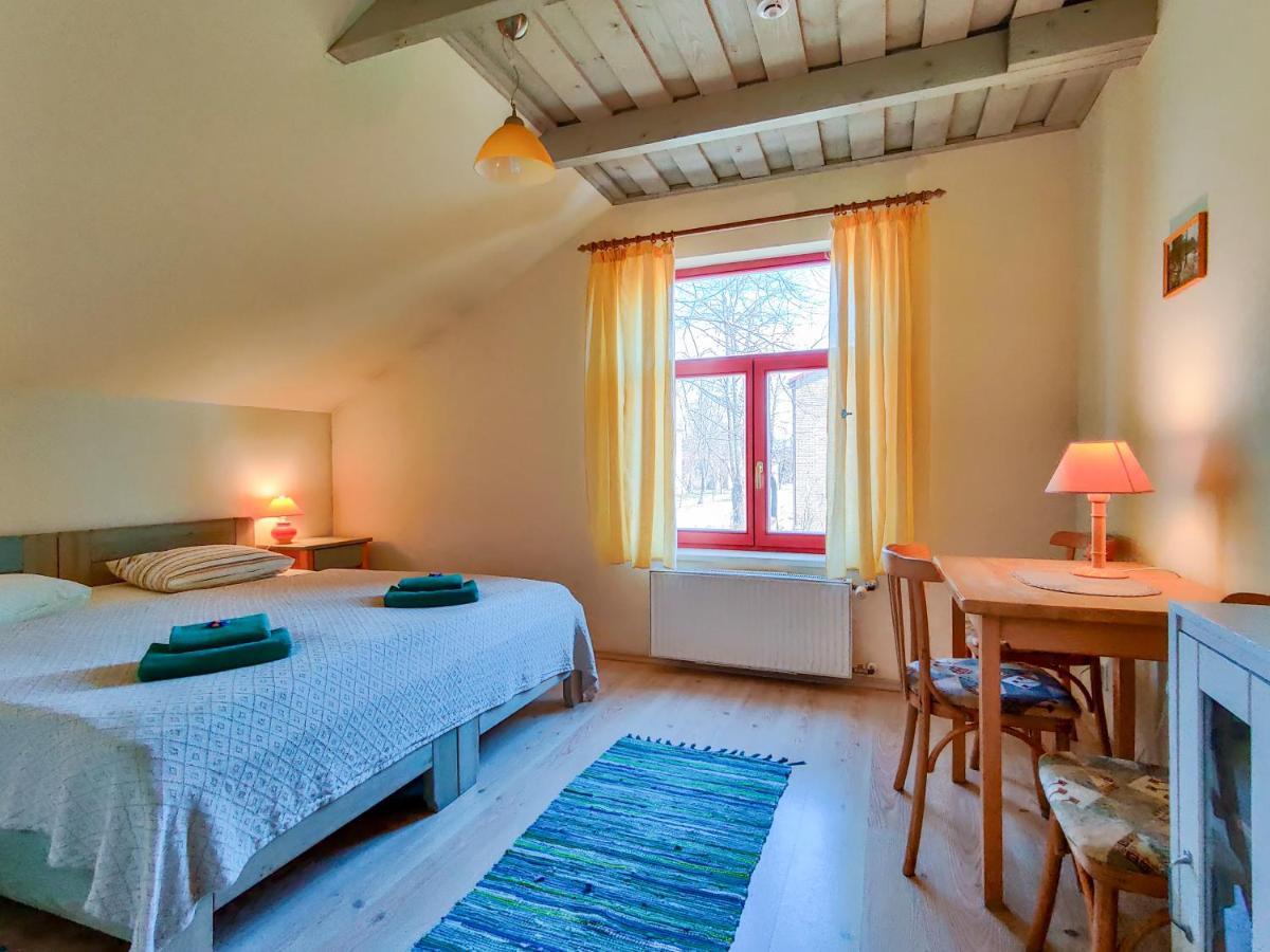 Raibie Logi Hotel Ventspils Luaran gambar