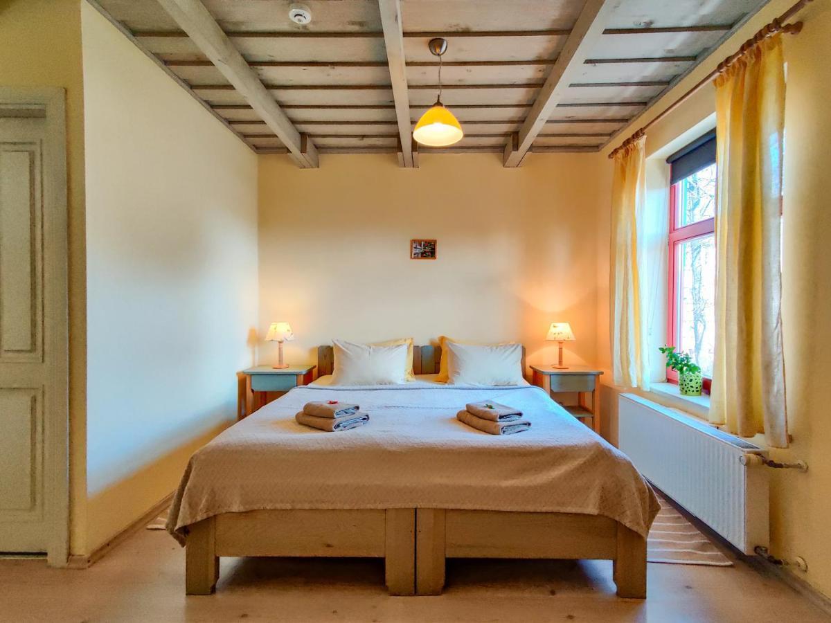 Raibie Logi Hotel Ventspils Luaran gambar