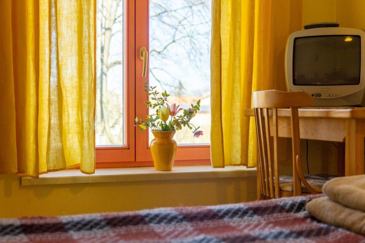 Raibie Logi Hotel Ventspils Luaran gambar